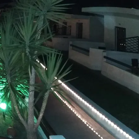 斯亚索斯旅馆 公寓式酒店 斯基亚索斯镇