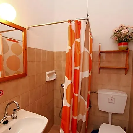 House Aparthotel