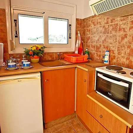 House Aparthotel 4*