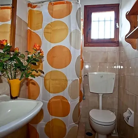 House Aparthotel
