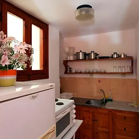 Aparthotel House