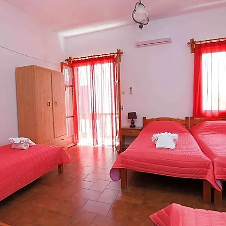 House Apartmanhotel