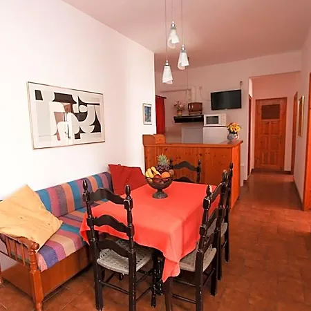 House Apartmanhotel