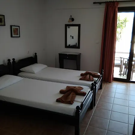 House 4*