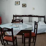 公寓式酒店 斯亚索斯旅馆
