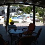 公寓式酒店 斯亚索斯旅馆 4*
