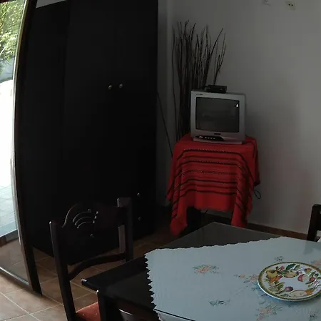 Hotel apartamentowy House 2*