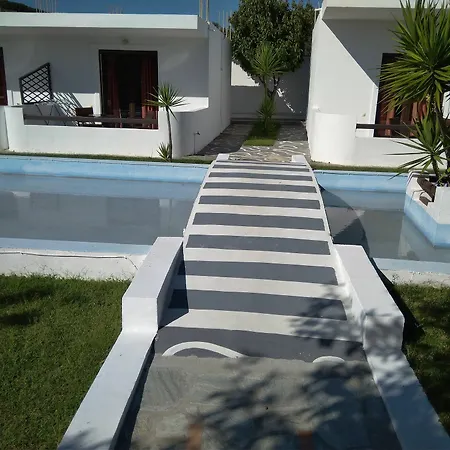Hotel apartamentowy House Skiatos