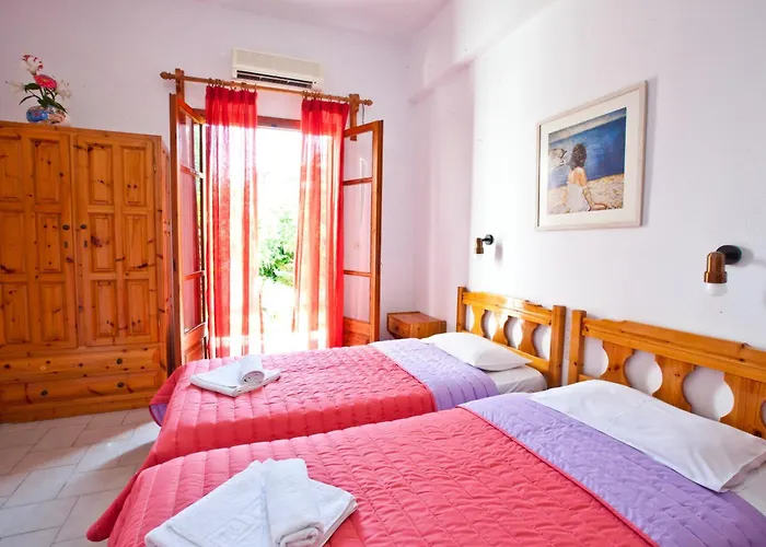 House 4* Skiathos Town